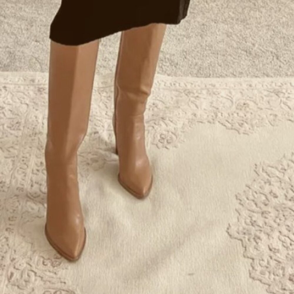 Car Shoe beige boots Size 36